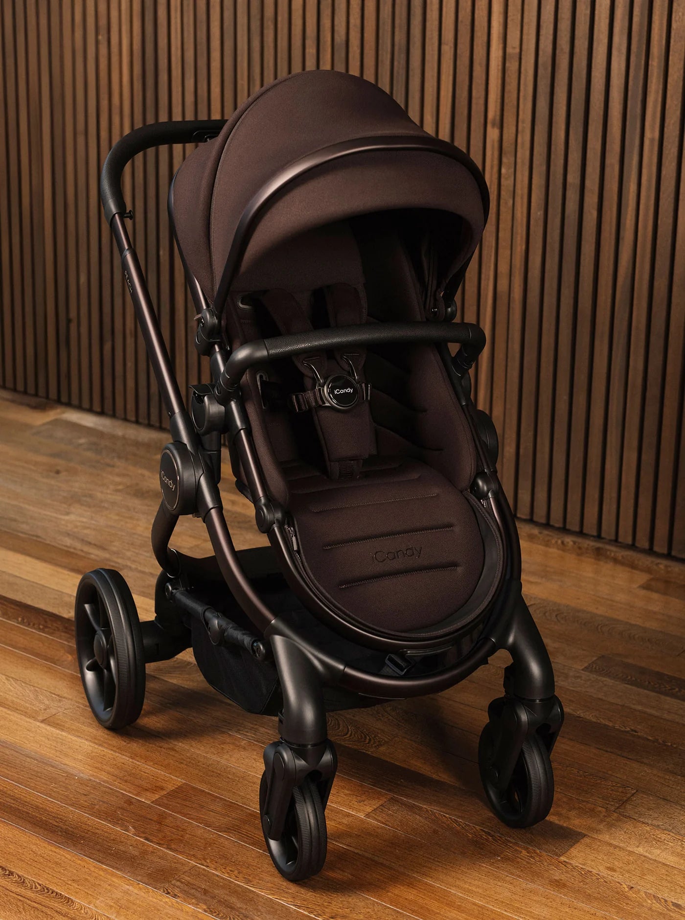 Peach 8 Coffee Bean kinderwagen en reiswieg inclusief complete bundel