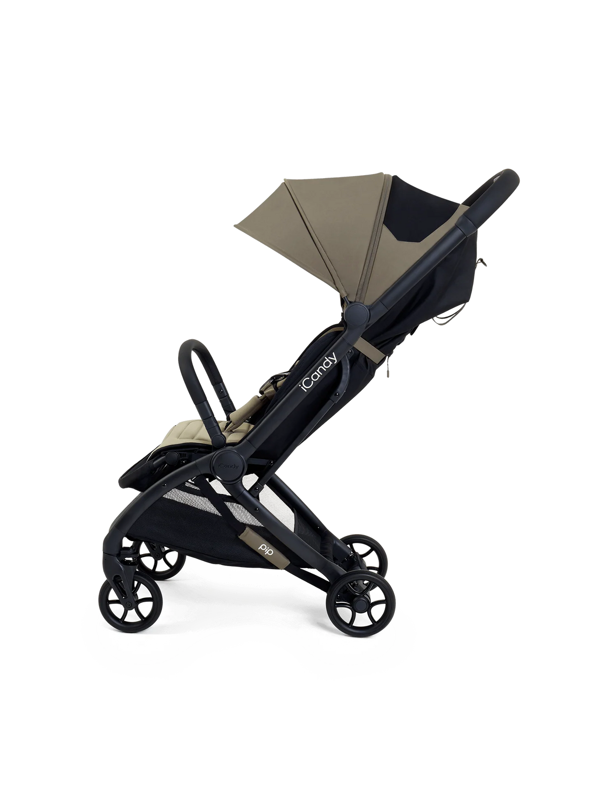 PIP buggy sage  inclusief bumperbar, regenhoes, reistas en seatliner